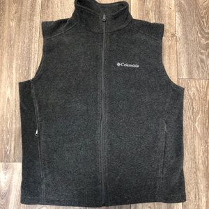 Columbia fleece vest